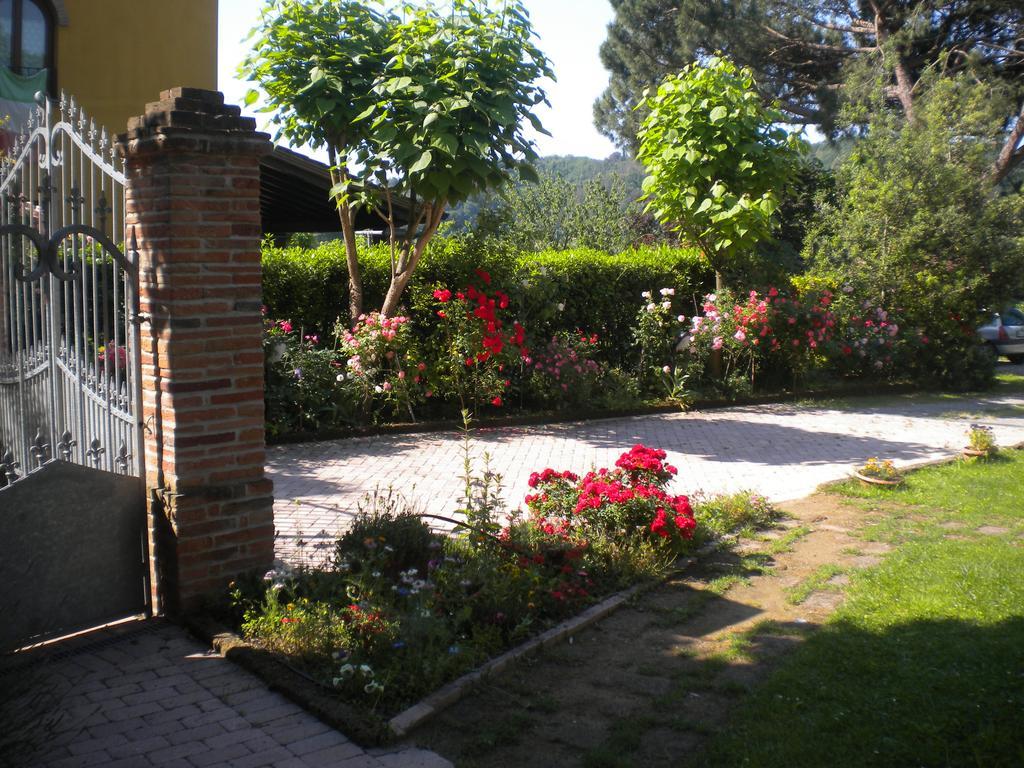Villa Il Gelso Montopoli in Val dʼArno Exterior foto